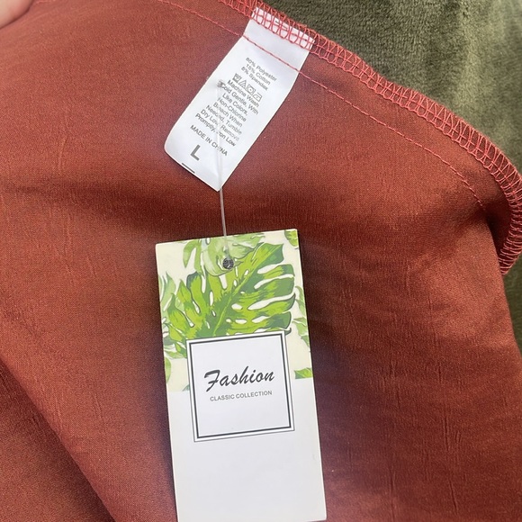 Satin Skirt - Picture 3 of 3